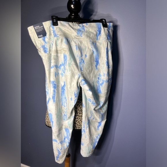 DSG Women's Momentum High Rise 7/8 Tight Athletic Leggings Size 2X - Picture 2 of 8